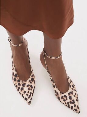 NIB - Anthropologie Leopard Print Pointed-Toe Ankle Strap kitten heel